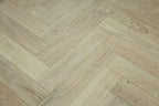 Oak Brushed Unfinished Herringbone Engineered Wood Flooring 605x125x15/4mm BHO1505