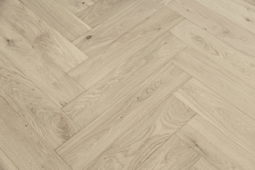 Brushed & Unfinished Oak Engineered Herringbone Flooring BHO1400