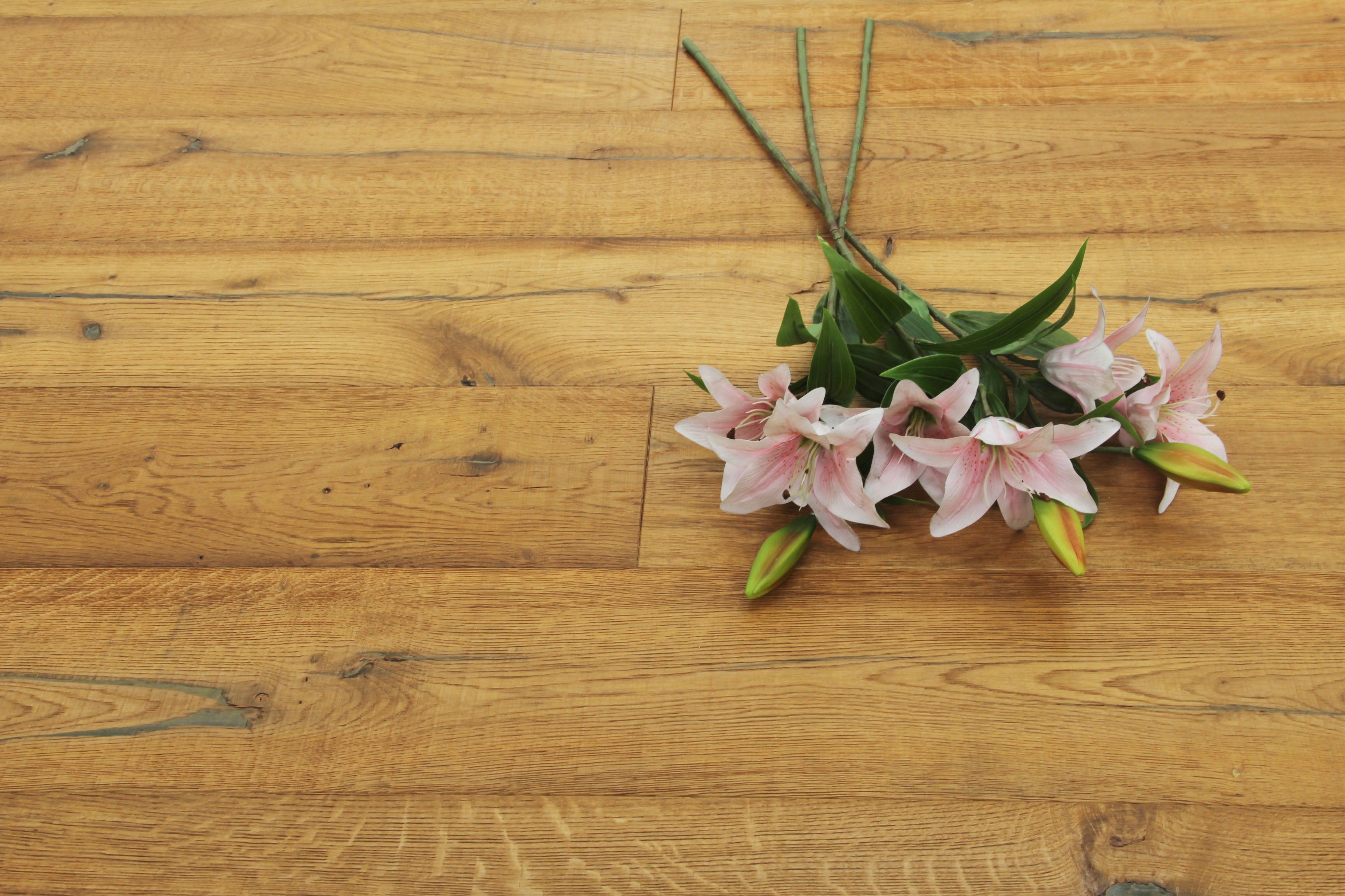 Oak Brushed Distressed Saw Mark Natural Oiled Engineered Flooring 1900x190x20/6mm BEO2004