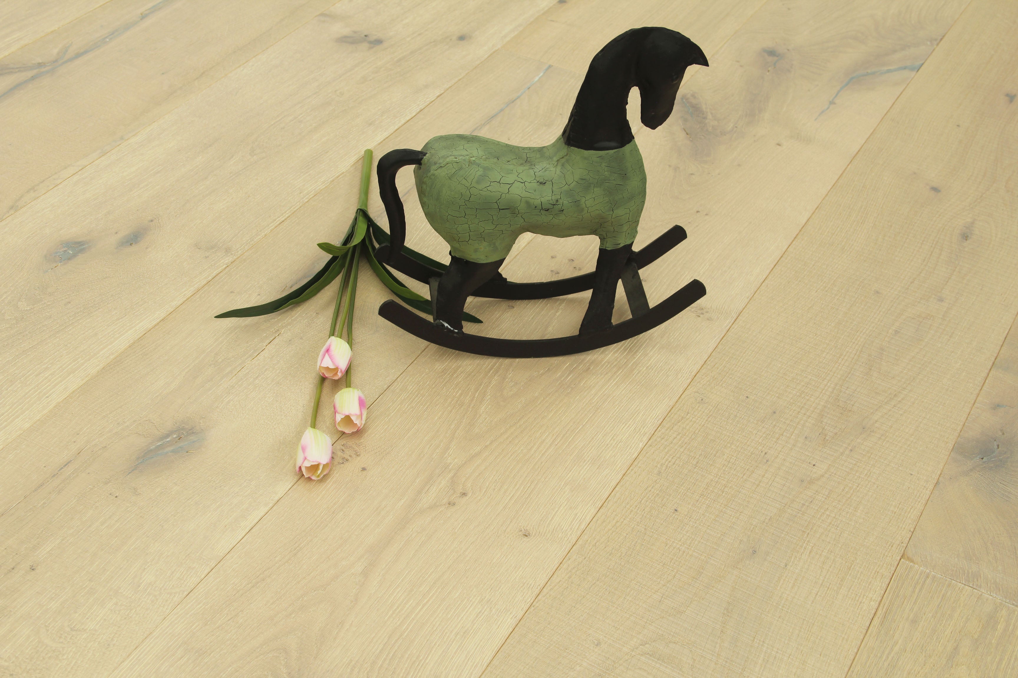Oak Brushed Distressed Saw Mark,Cream Colour Oiled Engineered Flooring BEO1582