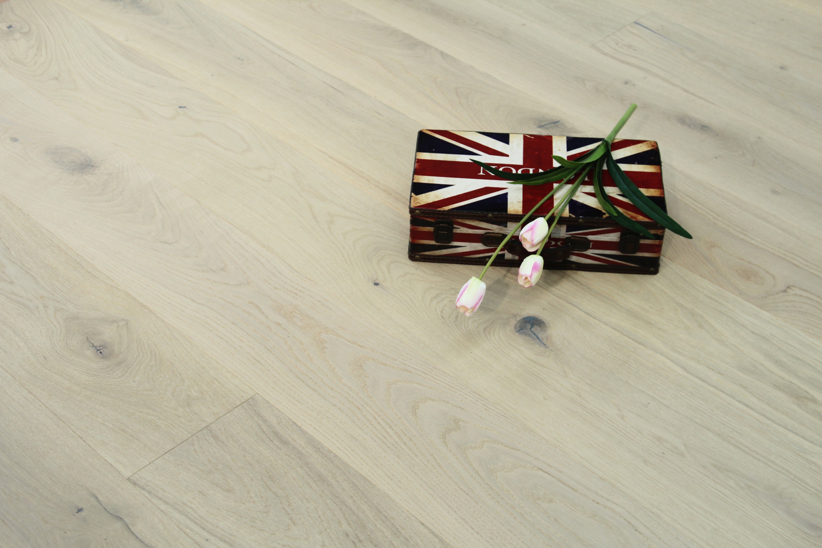 Light White Oak 5G Click Engineered Wood Flooring BEO1420C