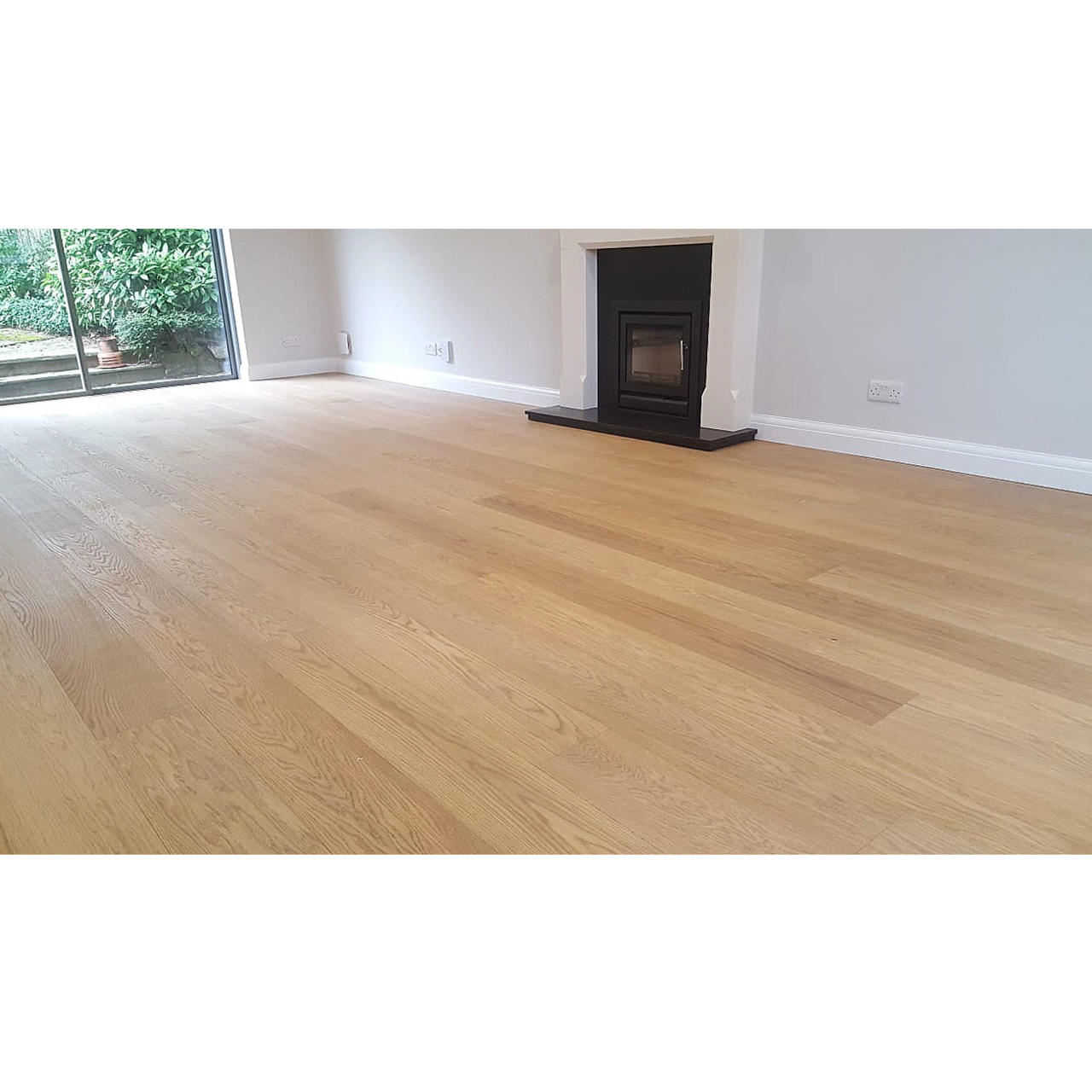 Prime Grade European Oak UV Oiled Engineered Flooring BEO1587