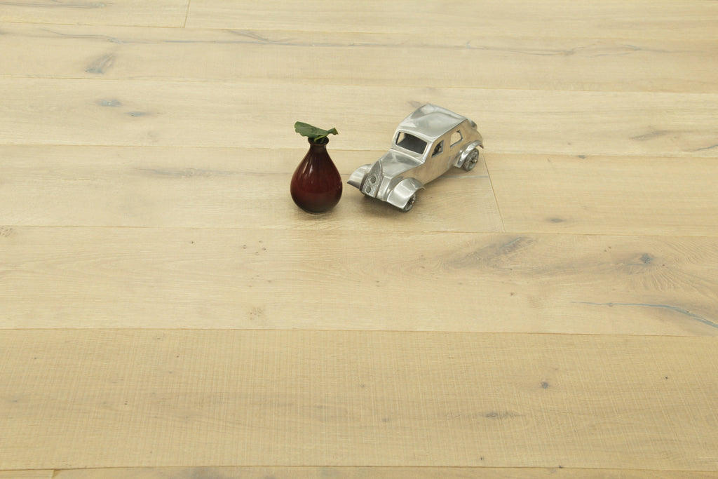 Oak Brushed Distressed Saw Mark,Cream Colour Oiled Engineered Flooring BEO1582