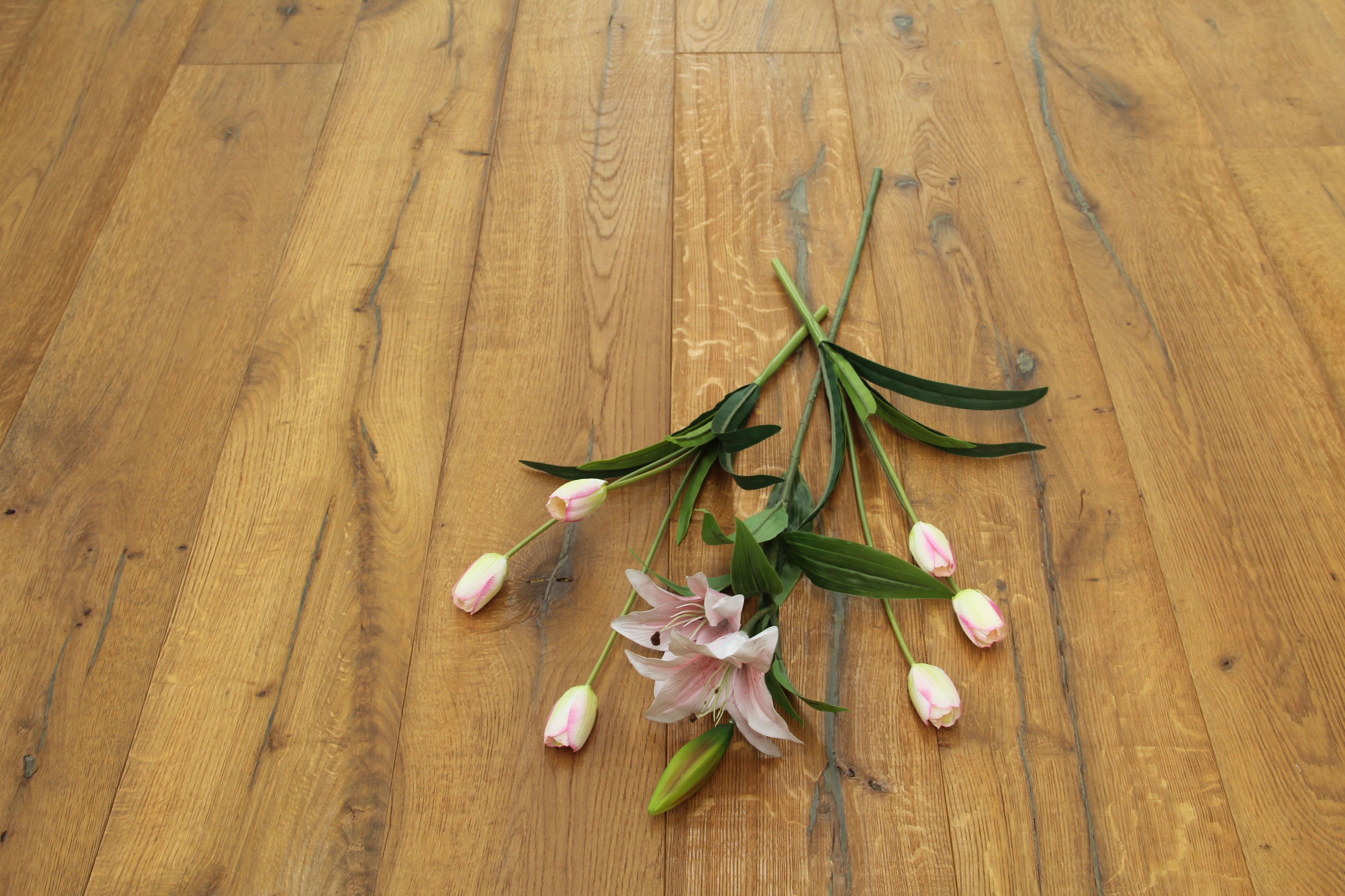 Oak Brushed Distressed Saw Mark Natural Oiled Engineered Flooring 1900x190x20/6mm BEO2004