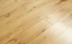 Oak UV Lacquered Engineered Wood Flooring 1900x190x20/6mm BEO2005