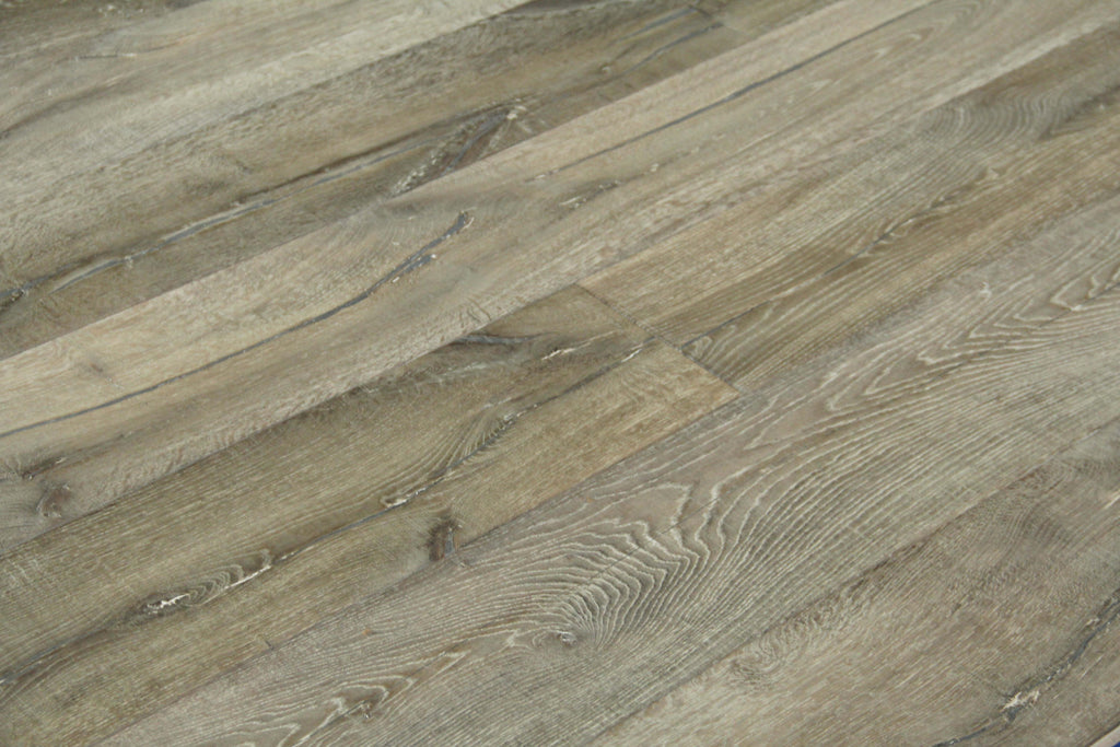 Oak Brushed Distressed Saw Mark Grey Oiled Engineered Flooring 1900x240x15/4mm BEO1561