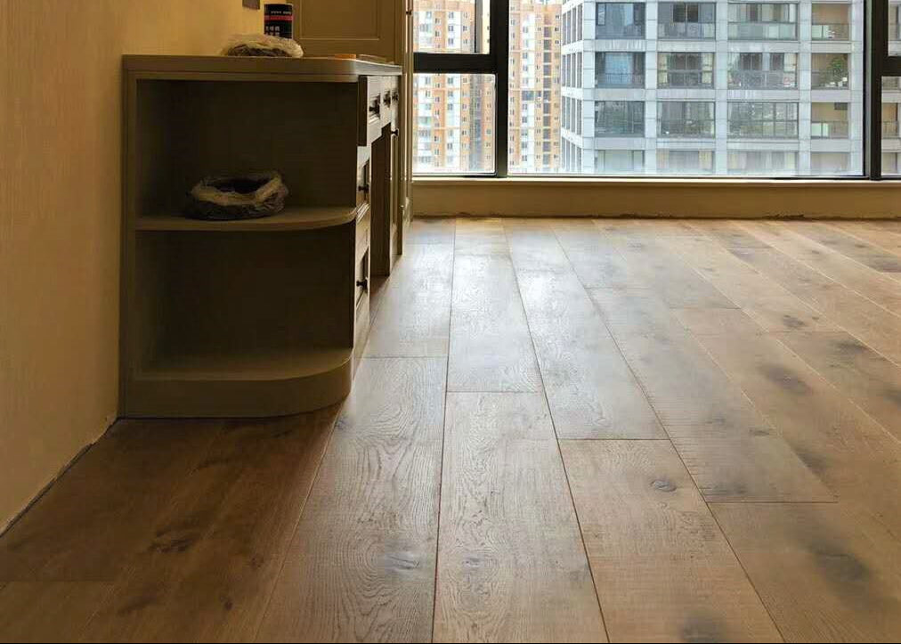 Oak Brushed Distressed Saw Mark Natural Oiled Engineered Flooring 1900x240x15/4mm BEO1572