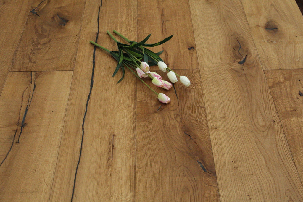 Oak Brushed Distressed Saw Mark Natural Oiled Engineered Flooring 1900x240x15/4mm BEO1572