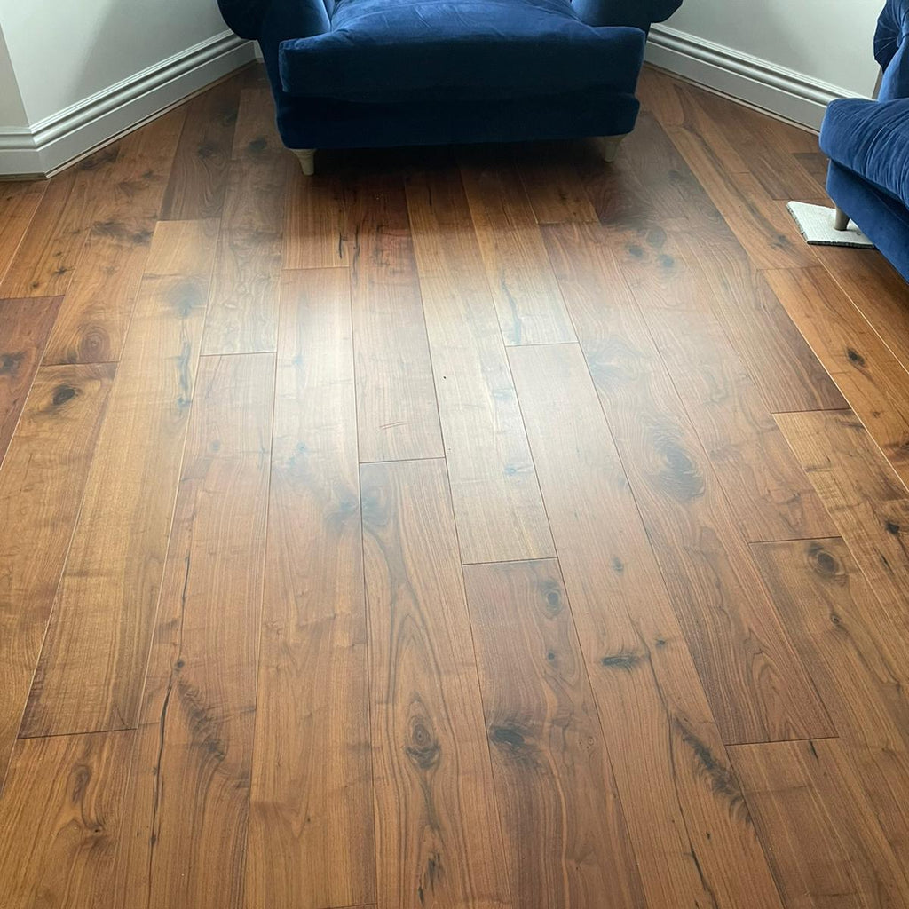 Lacquered Engineered American Black Walnut Flooring BEW2052