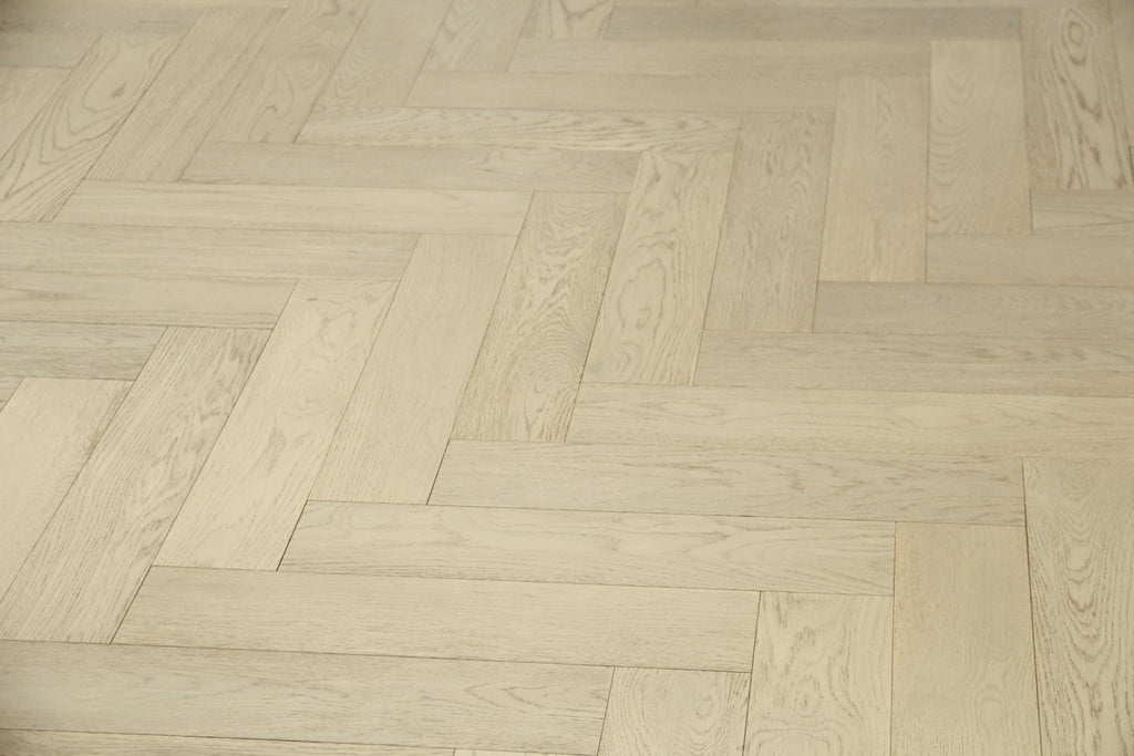 Brushed & White UV Oiled Oak Engineered Herringbone Flooring BHO1408