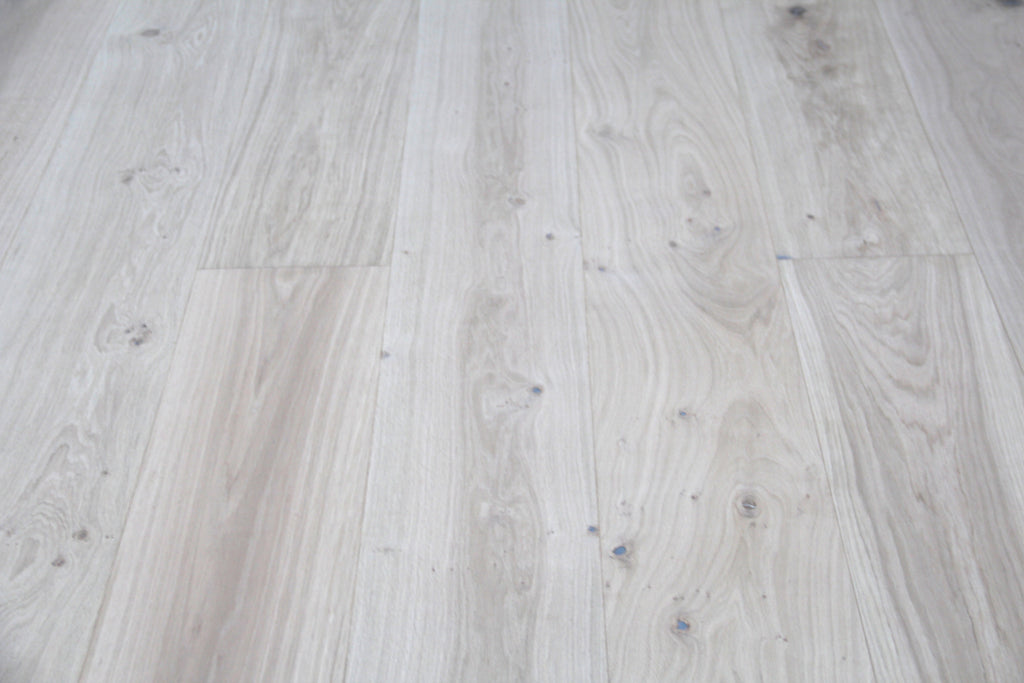 260mm Wide Oak Unfinished 5G Click Engineered Wood Flooring BEO1417C