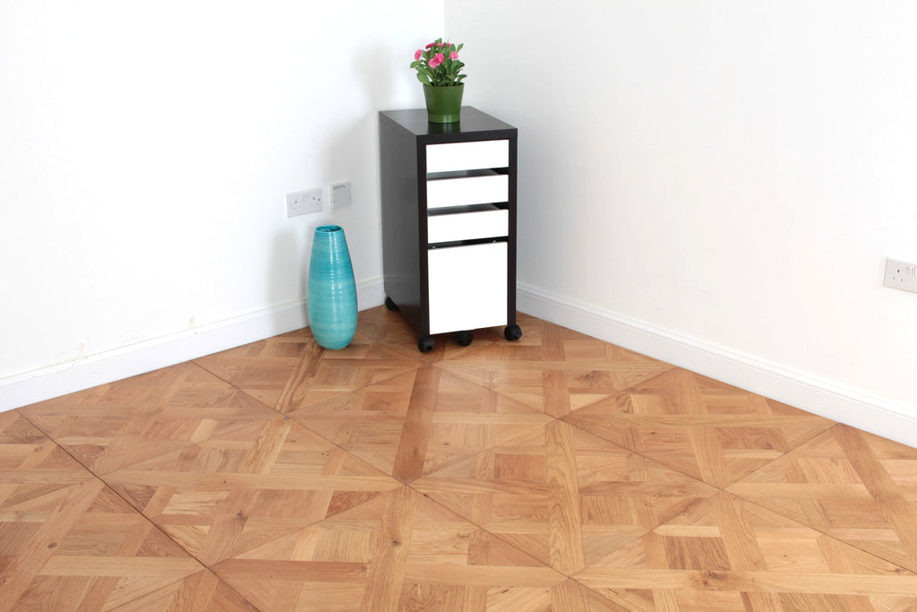 Discontinued Clearance! Oak Brushed Natural Oiled Versailles Panels Engineered Flooring 580x580x20/6mm BPB2013