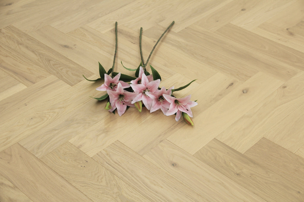 Brushed Light Oak Engineered Herringbone Flooring BHO1406