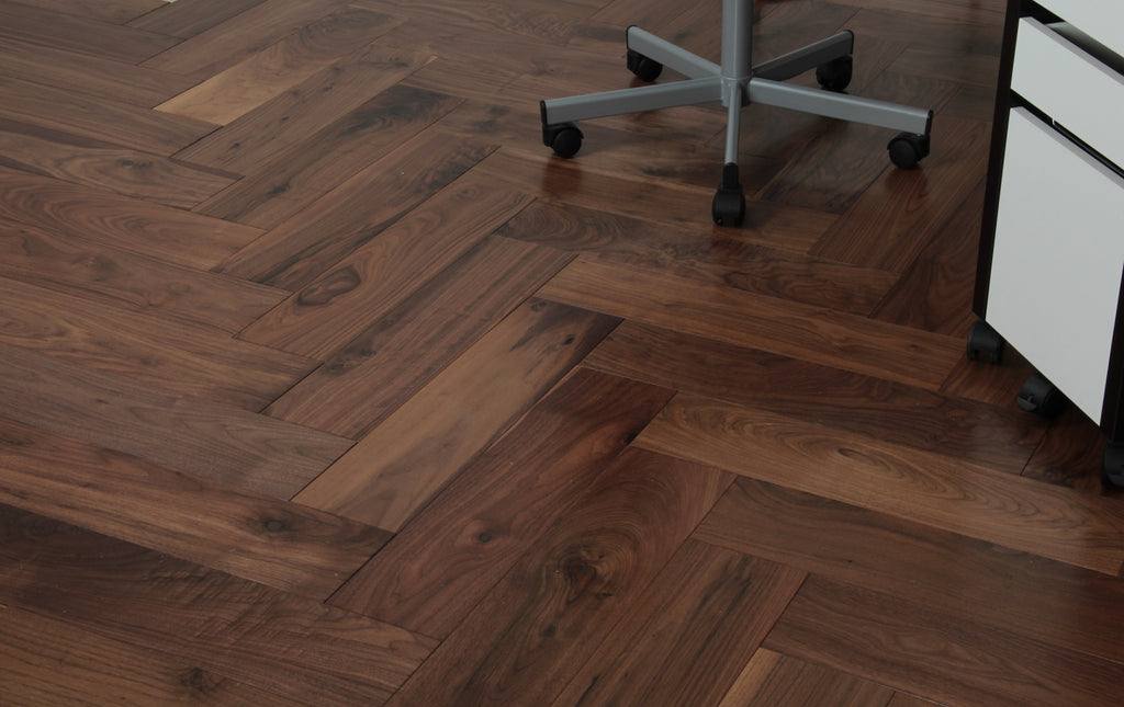 Luxury American Black Walnut Herringbone Engineered Flooring BHW1821