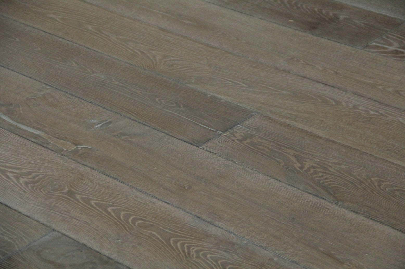 Oak Brushed Bespoke Grey Oiled Engineered Flooring 1900x190x20/6mm BEO2713