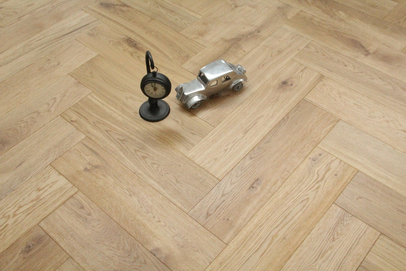 Discontinued Clearance! Oak Brushed UV Oiled Herringbone Engineered Wood Flooring 600x150x14/3mm BHO1401