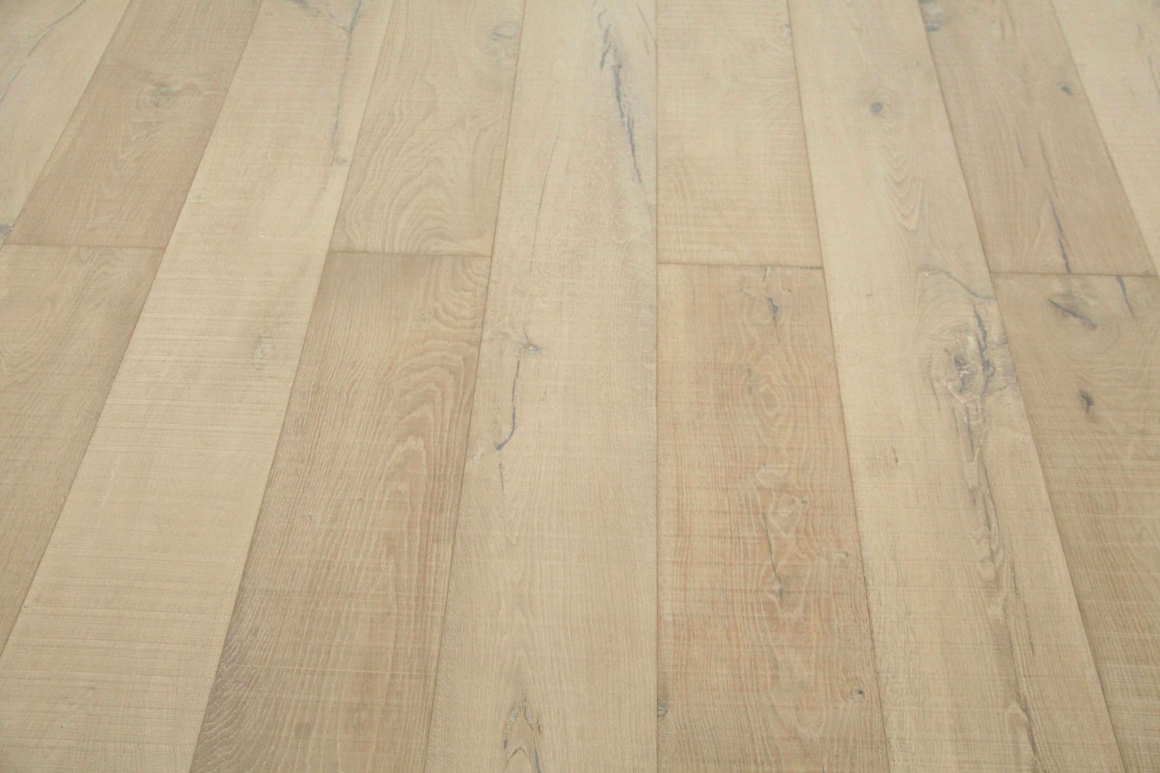Oak Brushed Distressed Saw Mark Light Oiled Engineered Flooring 1900x240x15/4mm BEO1564