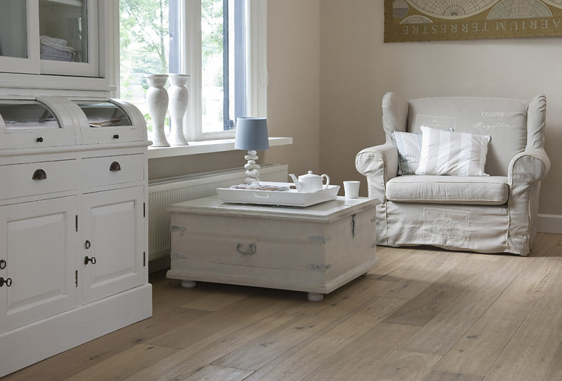 European Oak Hand Scraped Smoked Grey Engineered Flooring BEO2011