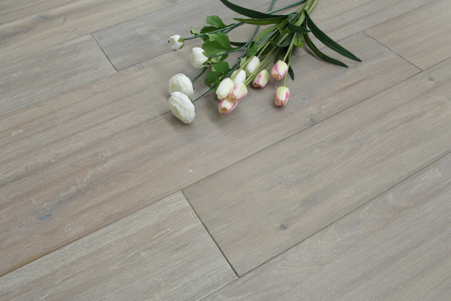 European Oak Hand Scraped Smoked Grey Engineered Flooring BEO2011