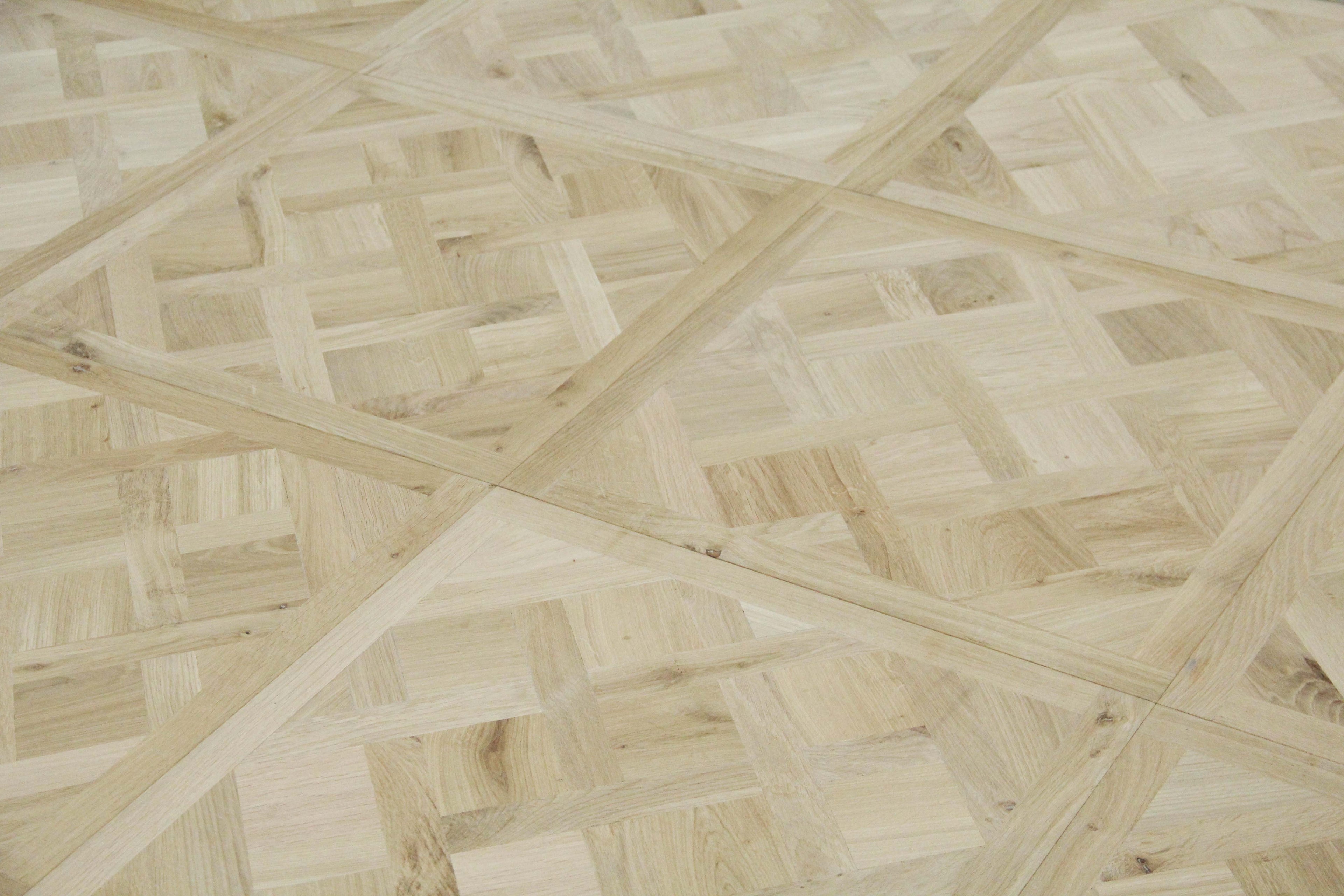 Discontinued Clearance! Oak Unfinished Versailles Panels Engineered Flooring 580x580x20/6mm BPA2021