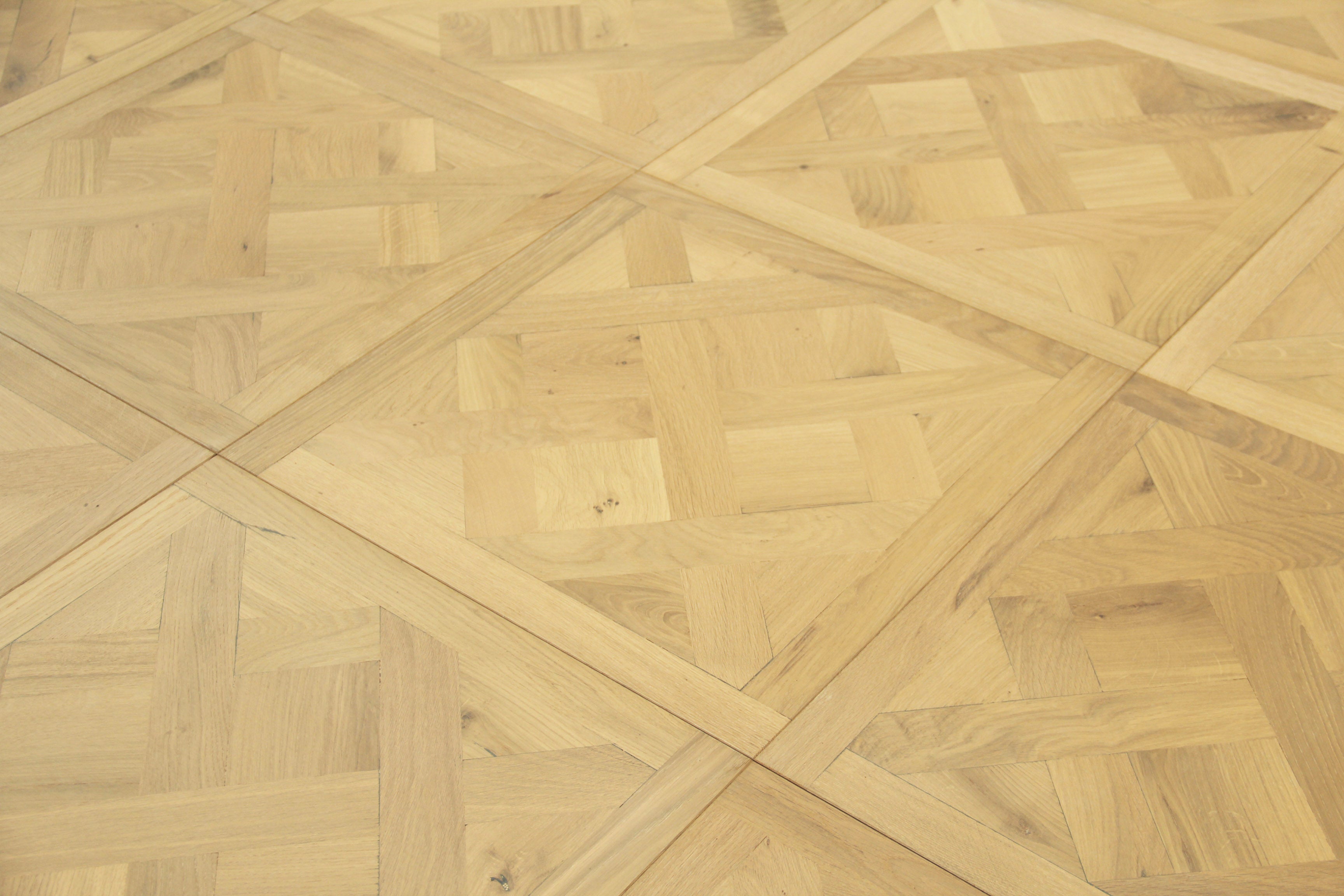 Oak Brushed Light Grey Oiled Parquet Versailles Panel Engineered Flooring BPE2002