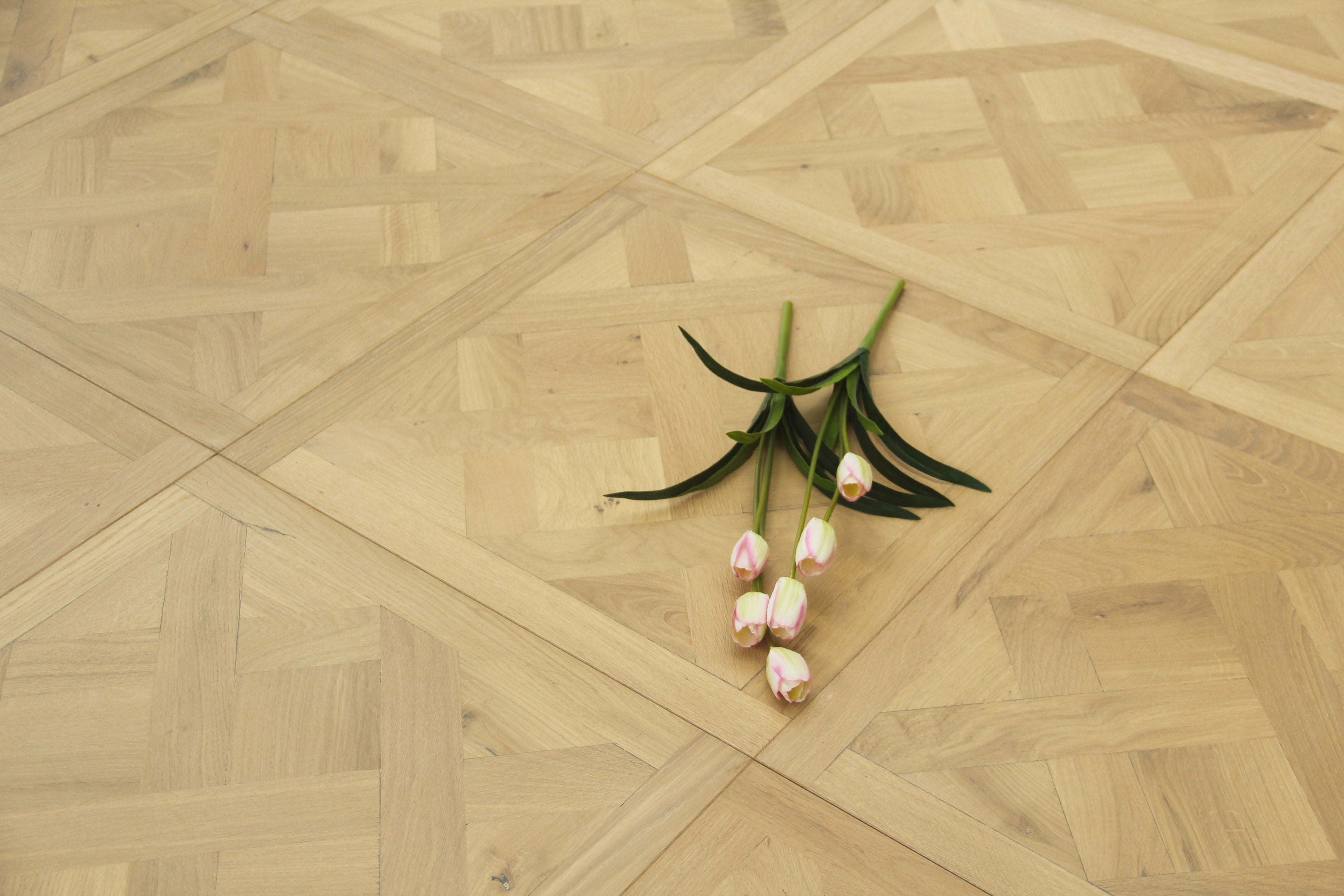 Oak Brushed Light Grey Oiled Parquet Versailles Panel Engineered Flooring BPE2002