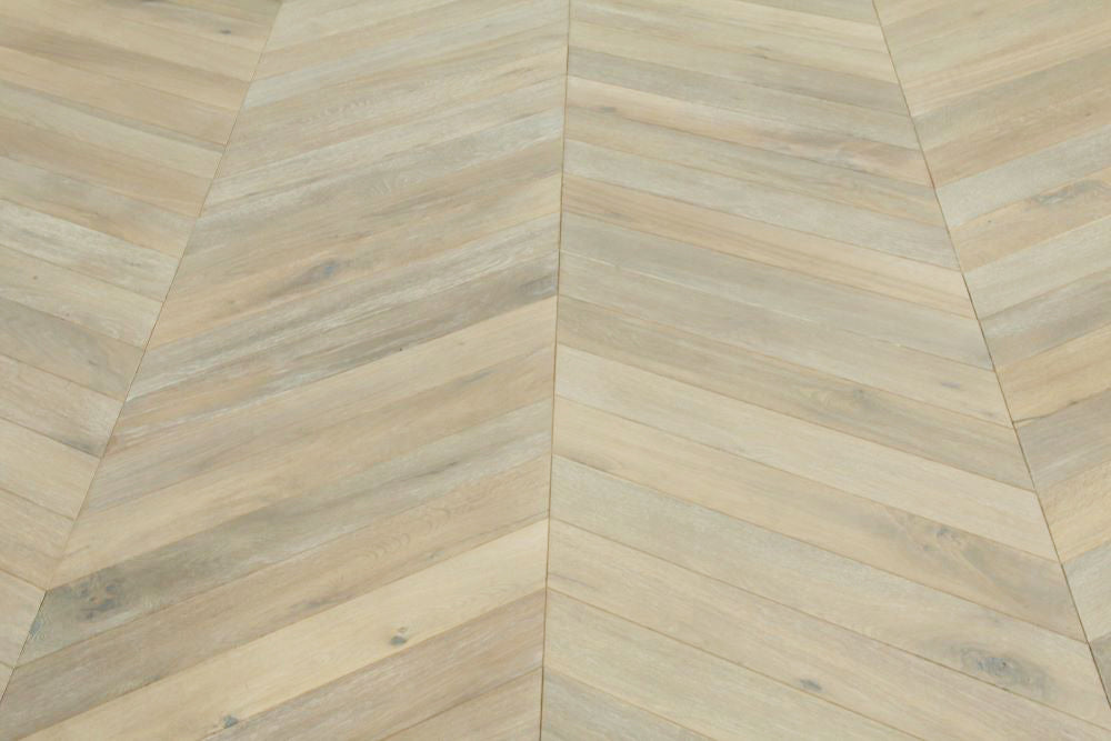Smoked Grey European Oak Chevron Engineered Flooring 600x90x18/4mm BSR1805
