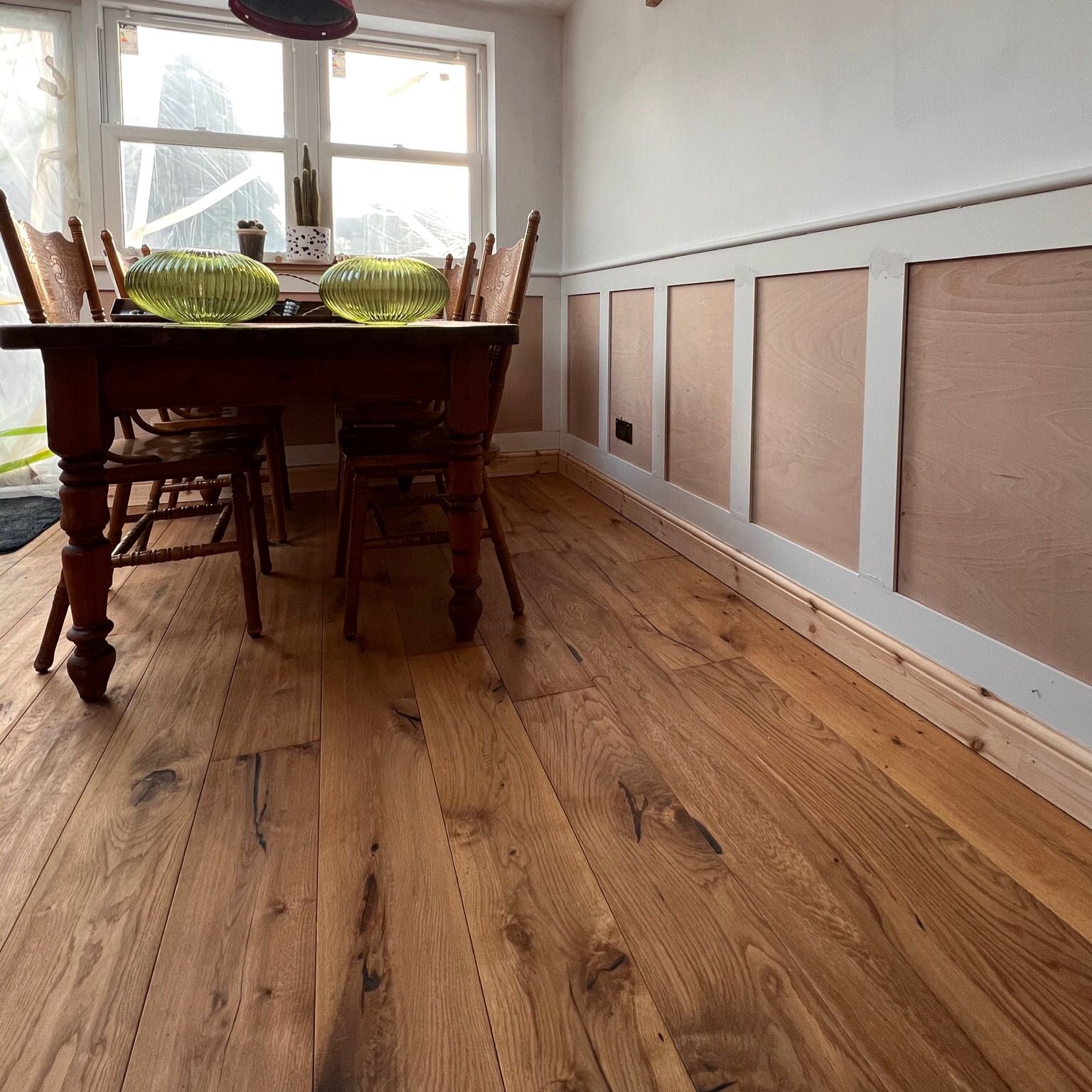 Hand Scraped & Natural Oiled Engineered Oak Flooring BEO2802
