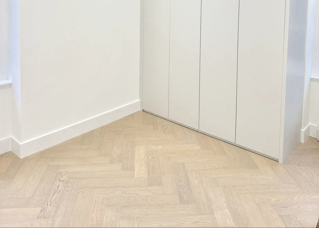 Brushed & White UV Oiled Oak Engineered Herringbone Flooring BHO1408