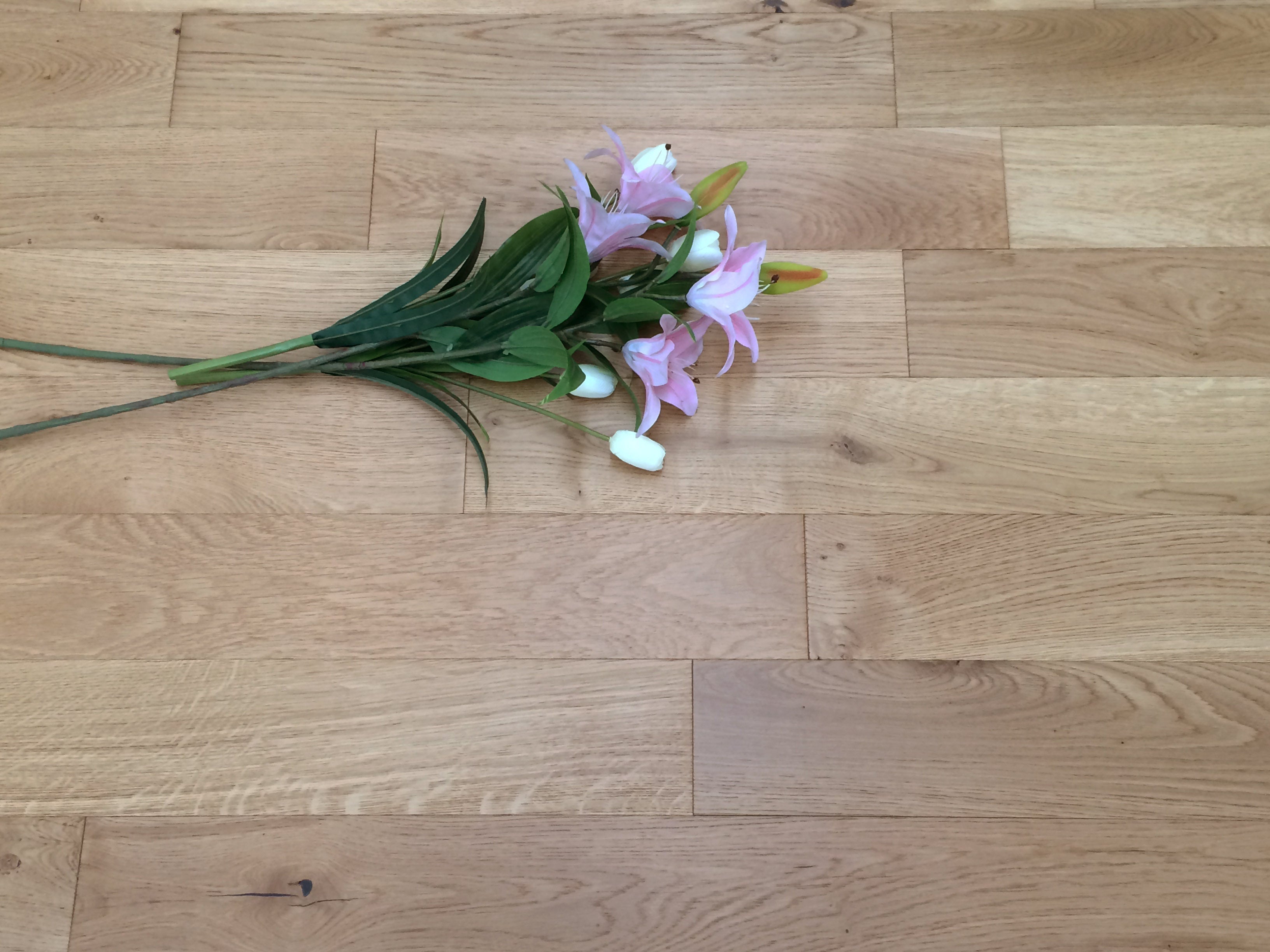 Natural Solid Oak Wood Flooring BMO1802
