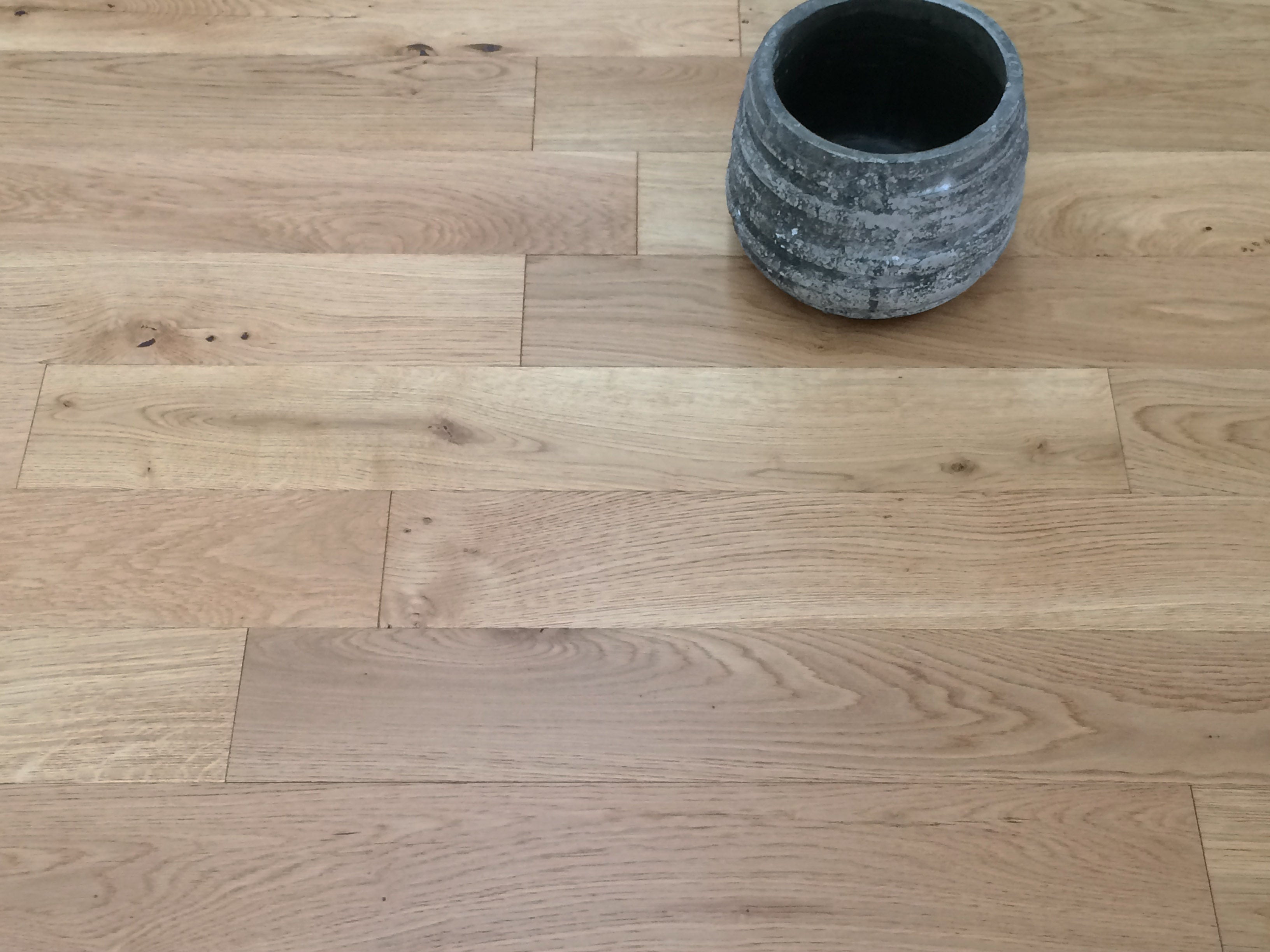 Natural Solid Oak Wood Flooring BMO1805