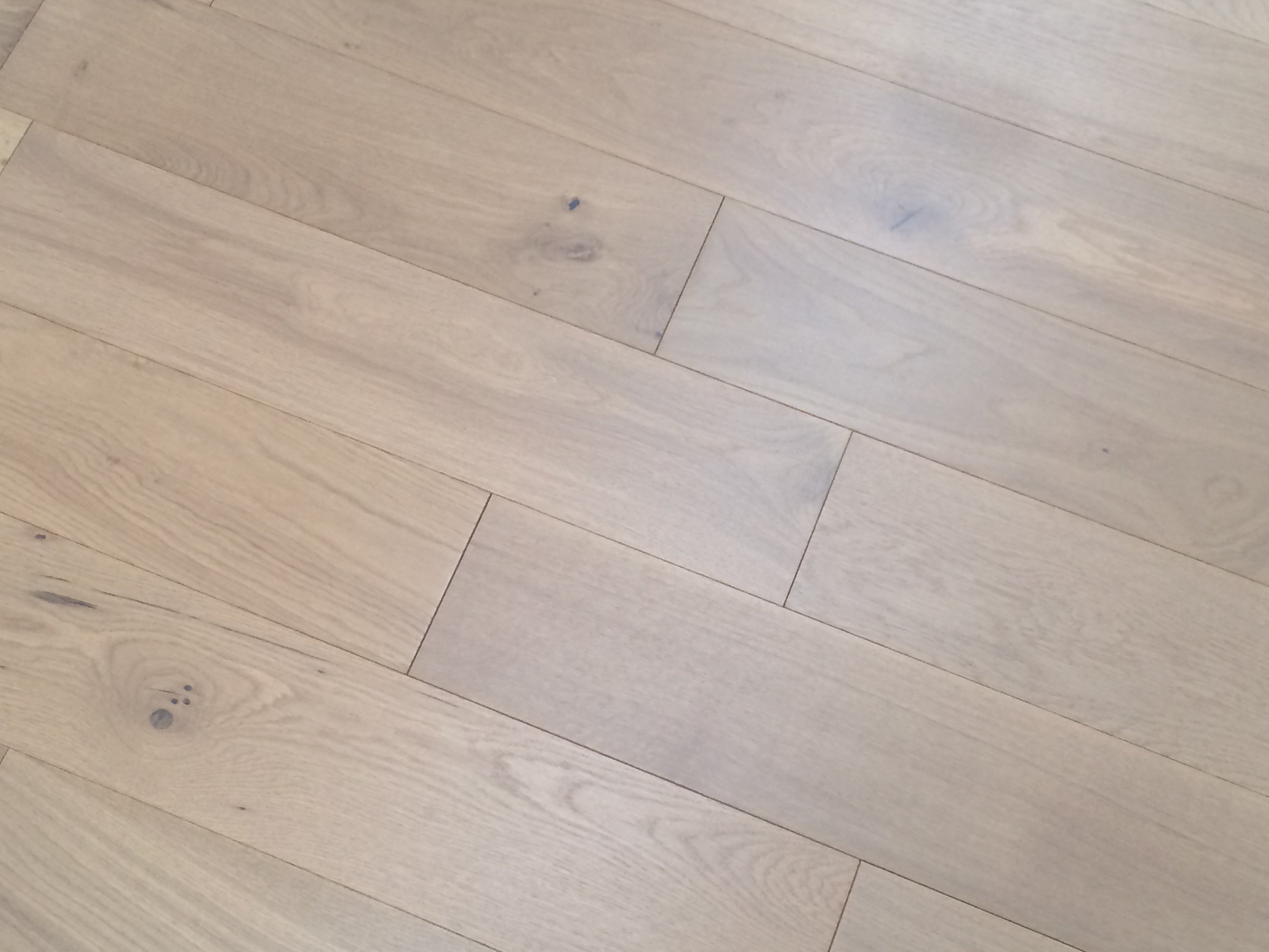 Grey Washed Oak Solid Wood Flooring BMO1801