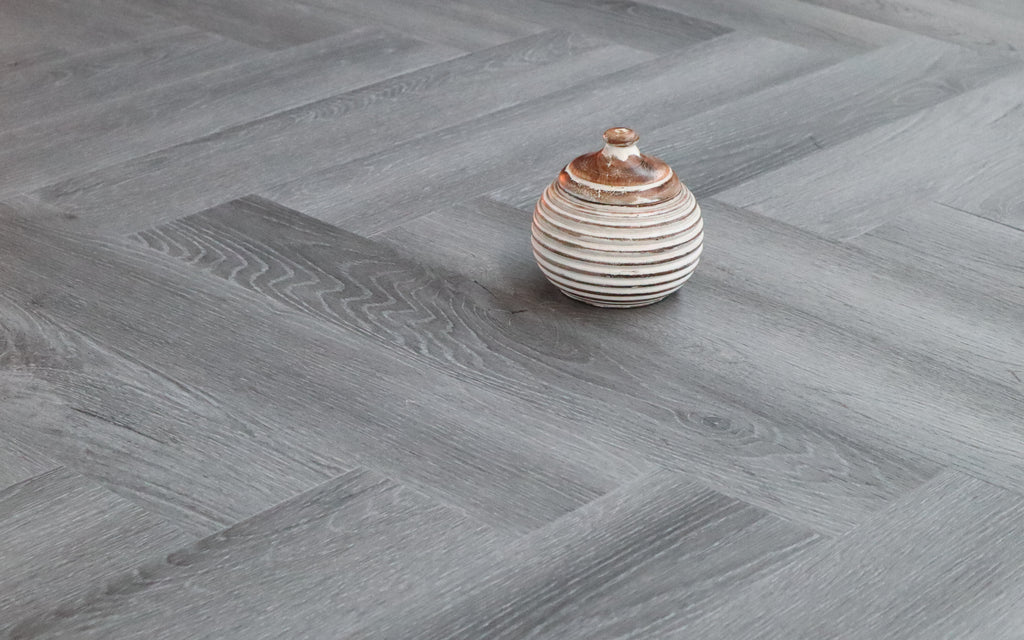Oak Grey SPC Herringbone Vinyl Click Flooring 600x120x5mm BVH2404