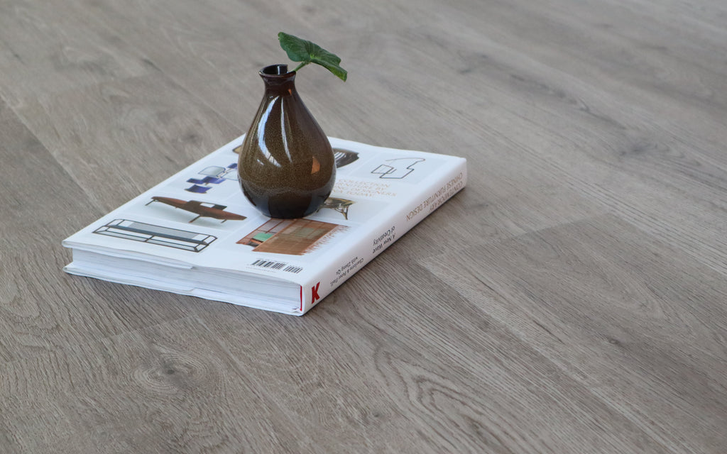 Smoked Oak SPC Vinyl Planks Click Flooring 1220x180x5.0mm BVP2402