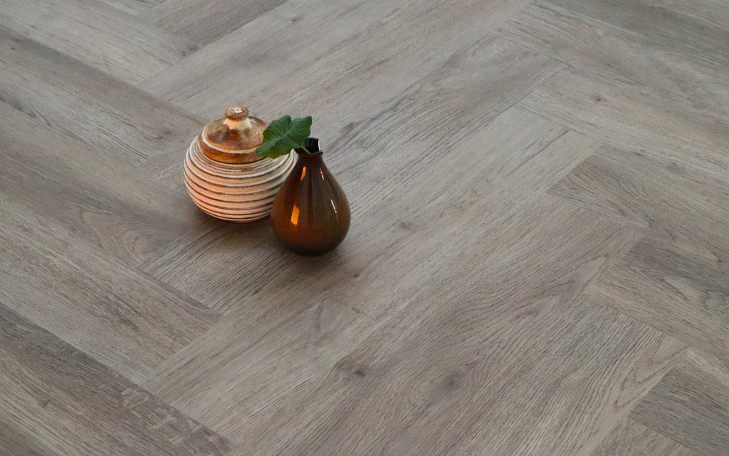 Smoked Oak SPC Herringbone Vinyl Click Flooring 600x120x5mm BVH2402