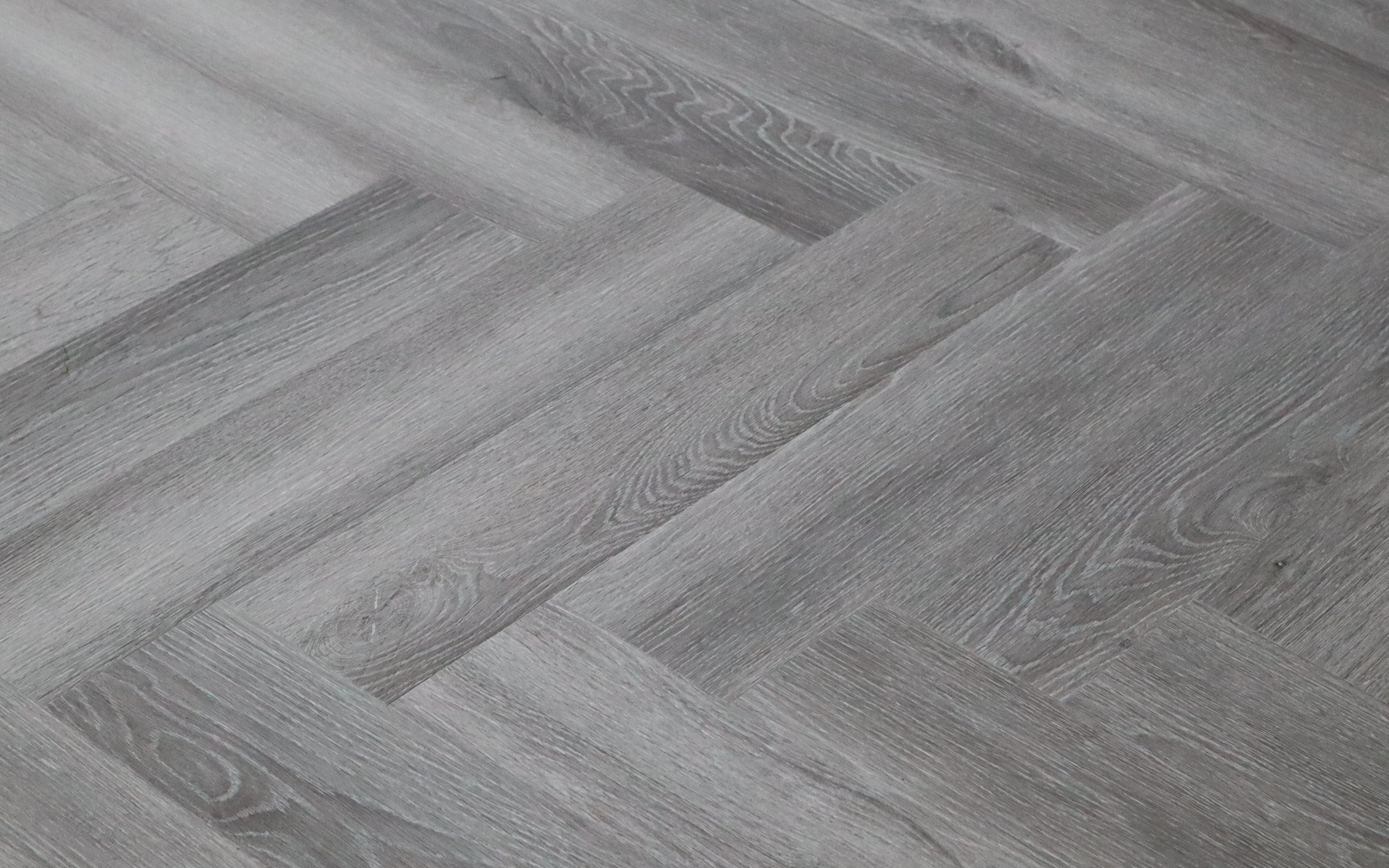 Oak Grey SPC Herringbone Vinyl Click Flooring 600x120x5mm BVH2404