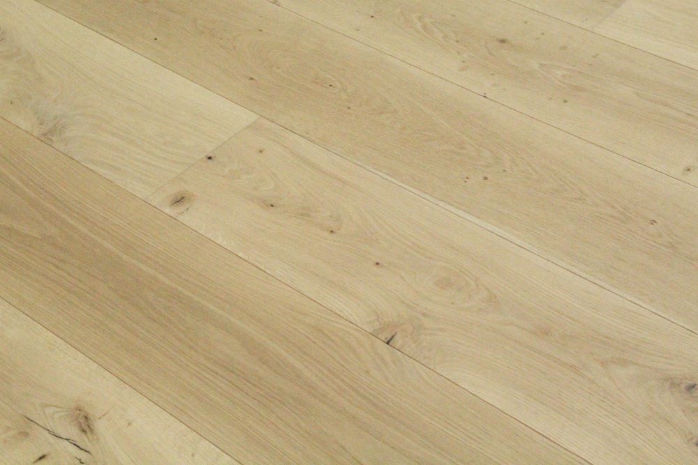 European Oak Brushed Invisible Oiled Engineered Wood Flooring BEO1524