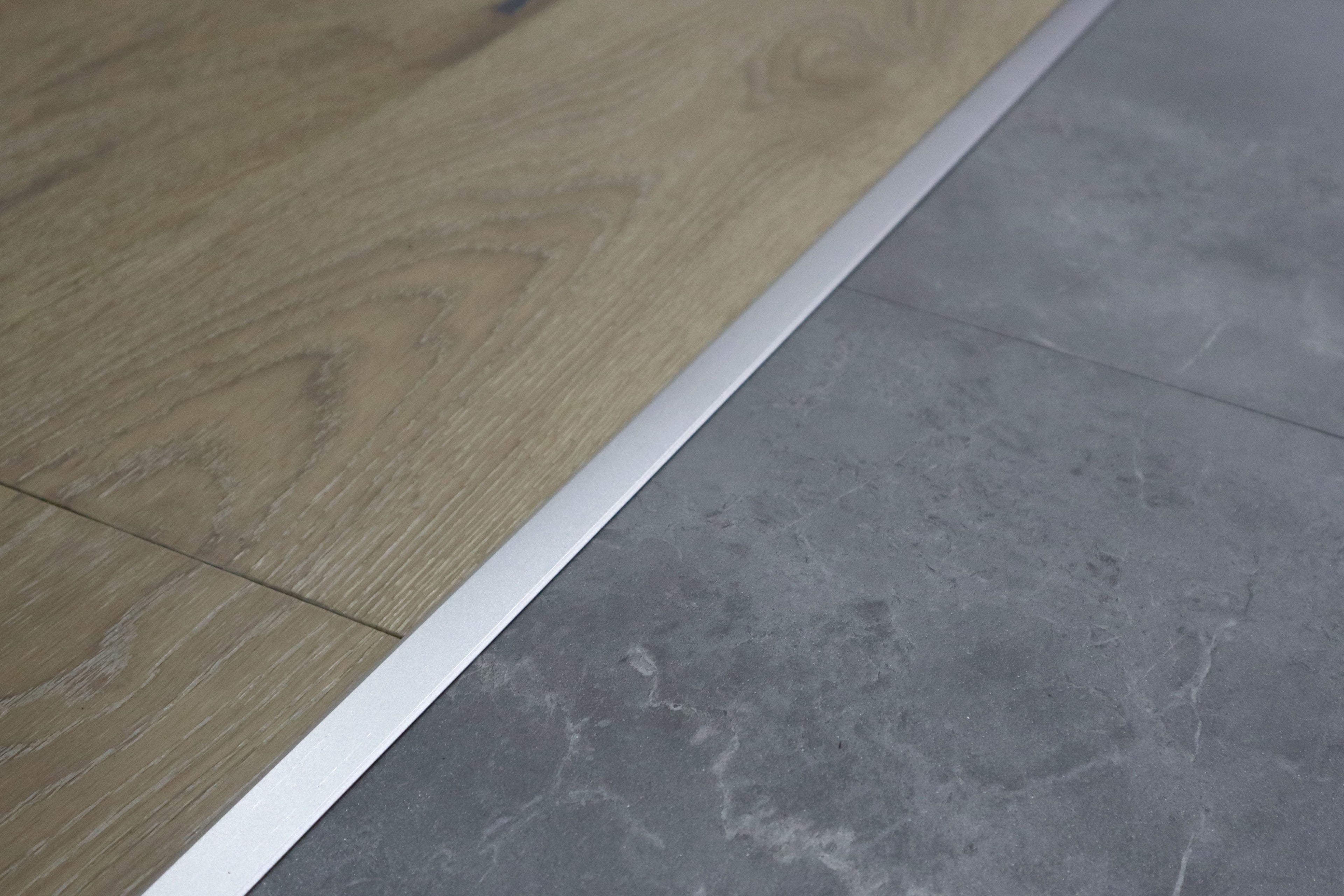 Silver Aluminium T Bar 0.9m x 20mm x 8.5mm TB015