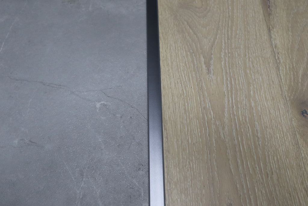 Grey Aluminium T Bar 0.9m x 20mm x8.5mm BT016