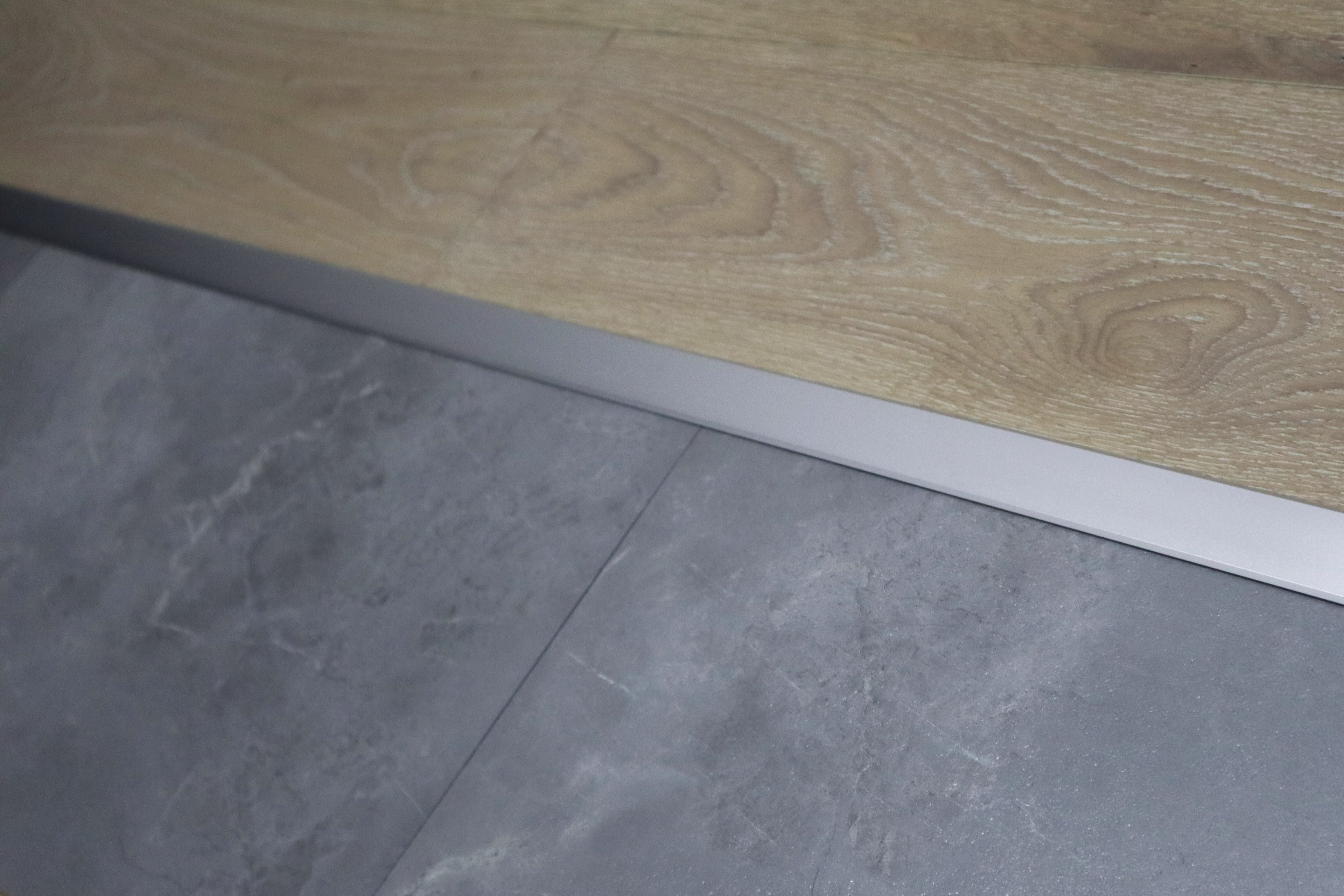 Silver Aluminium T Bar 0.9m x 32mm x 8.5mm BT010