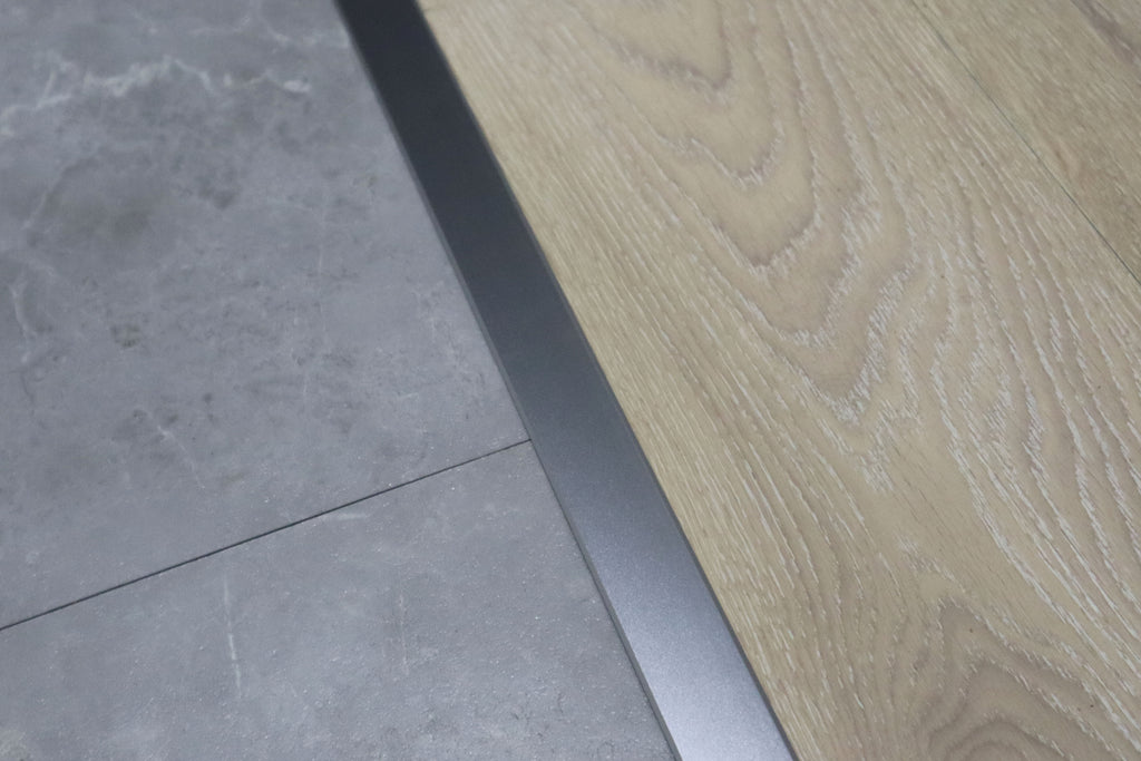 Grey Aluminium T Bar 0.9m x 32mm x 8.5mm BT009