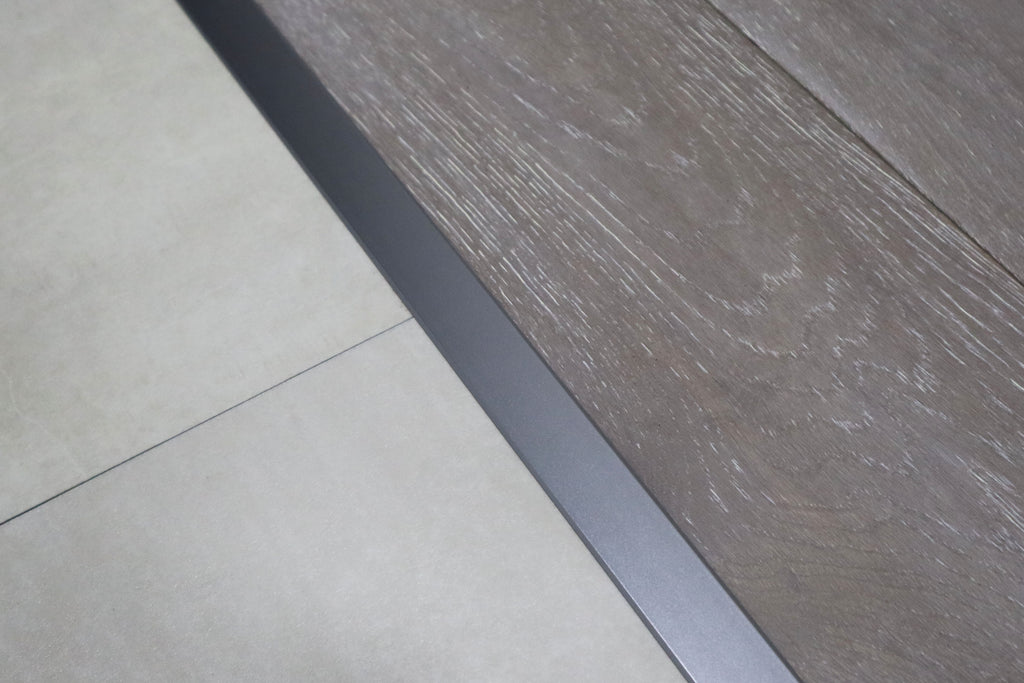 Grey Aluminium T Bar 0.9m x 32mm x 8.5mm BT009