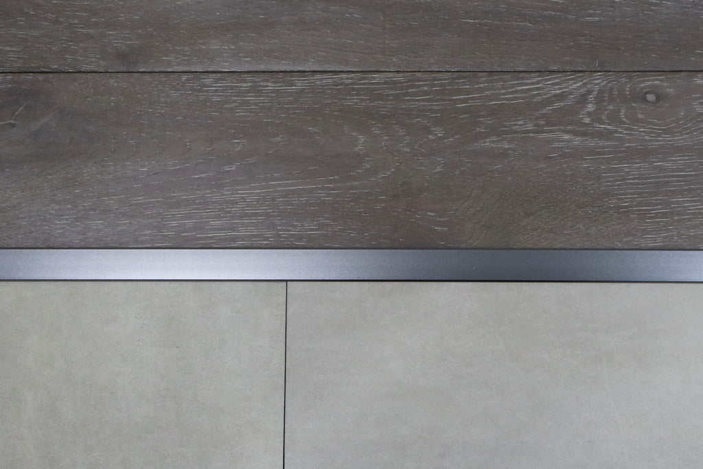 Grey Aluminium T Bar 0.9m x 32mm x 8.5mm BT009