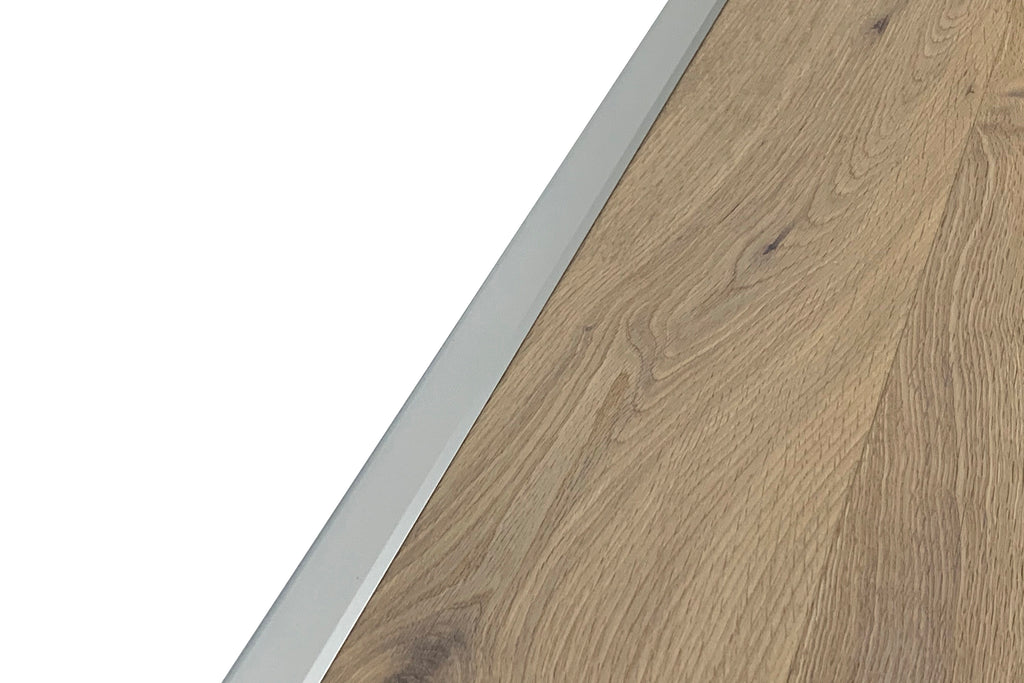 Silver Aluminium End Profile 2.7m x 28mm x 13mm BAC015