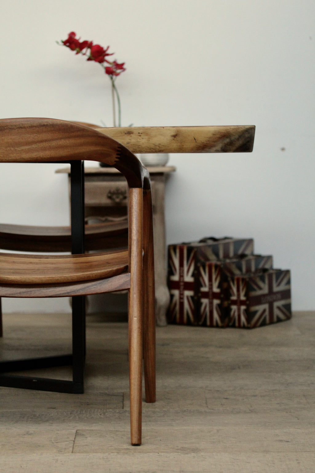 Solid South American Walnut Slab Chair BSW01