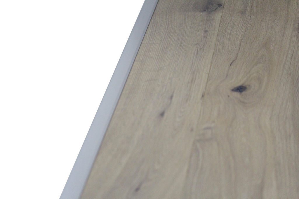 Silver Aluminium End Profile 2.7m x 28mm x 13mm BAC015