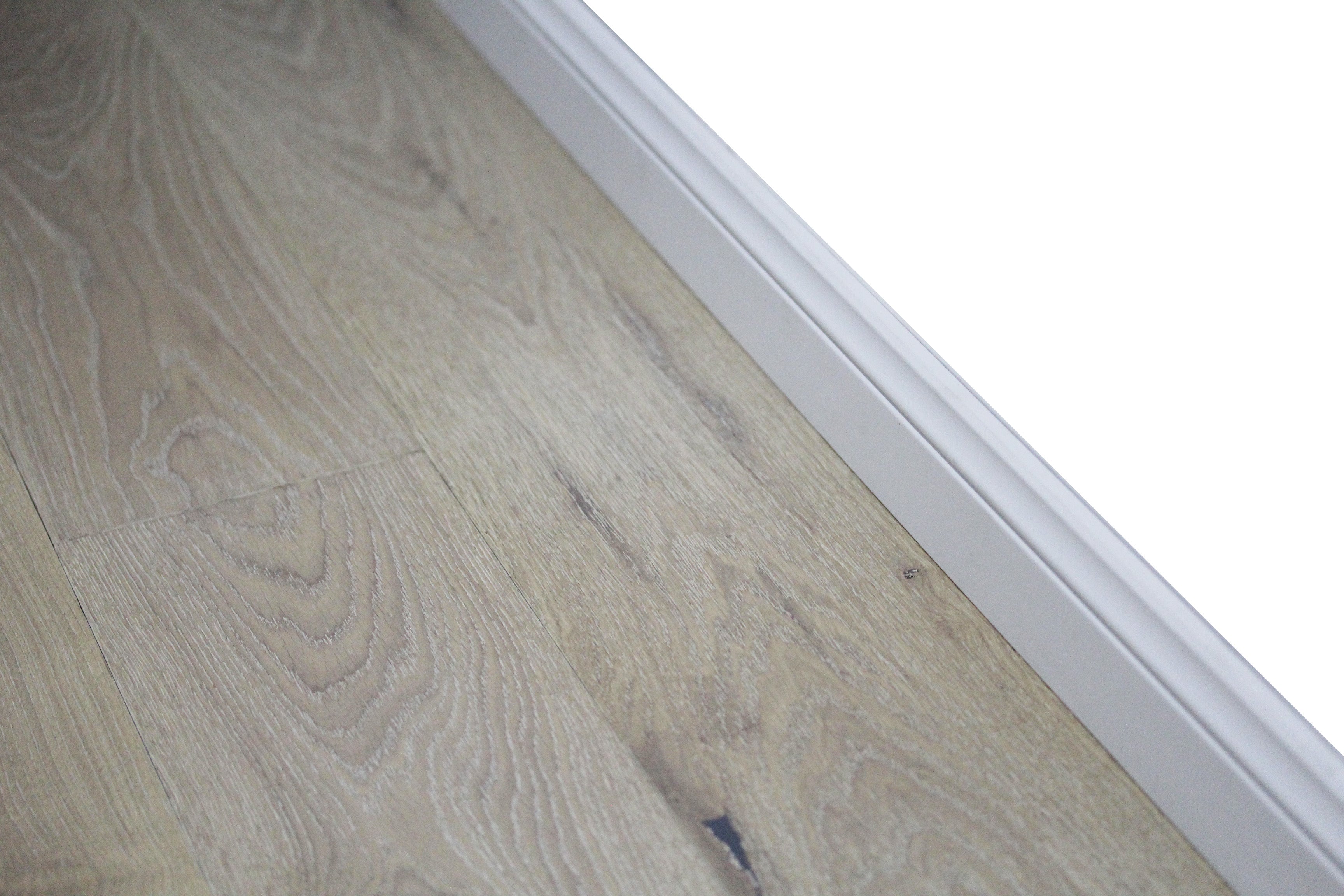 Pure White Solid Pine Skirting 2.4m x 120mm x 16mm BSK005