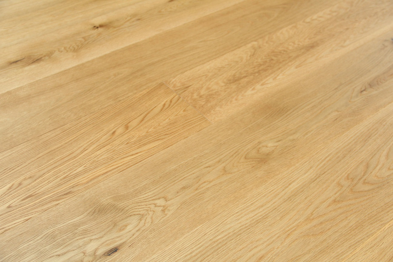 Brushed & UV Oiled 3 Ply Oak Engineered Flooring BEO1511C