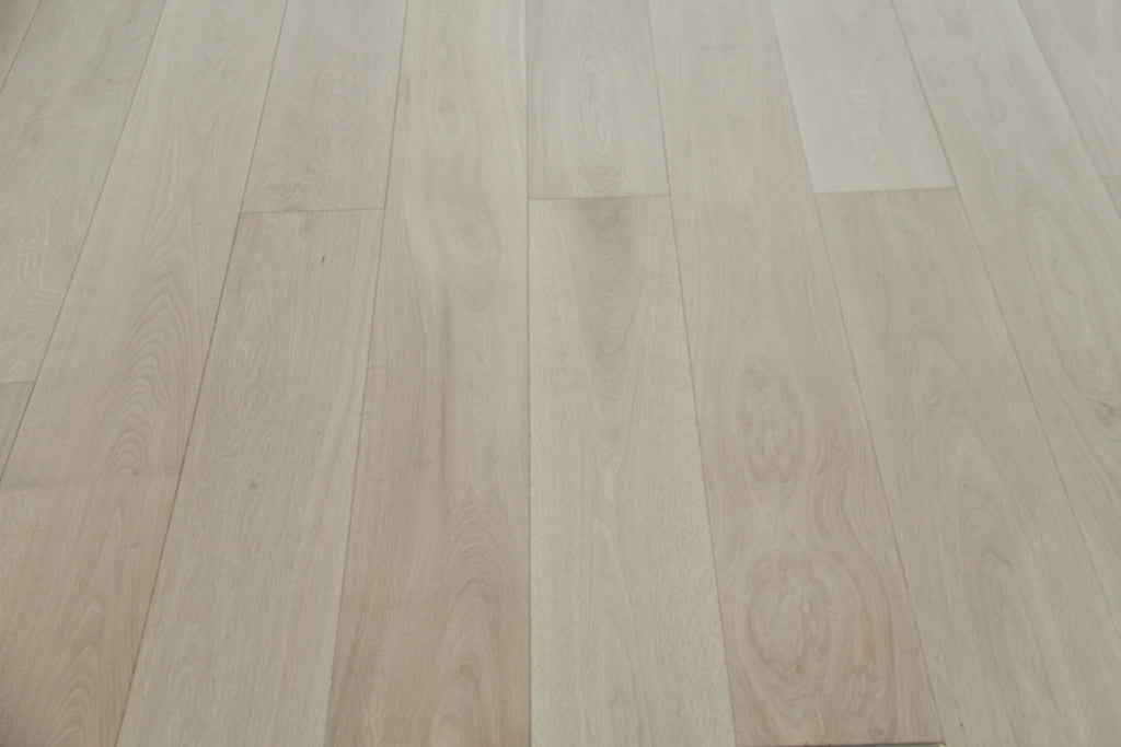Prime Grade Unfinished European Oak 3-PLY Engineered Flooring BEO1597