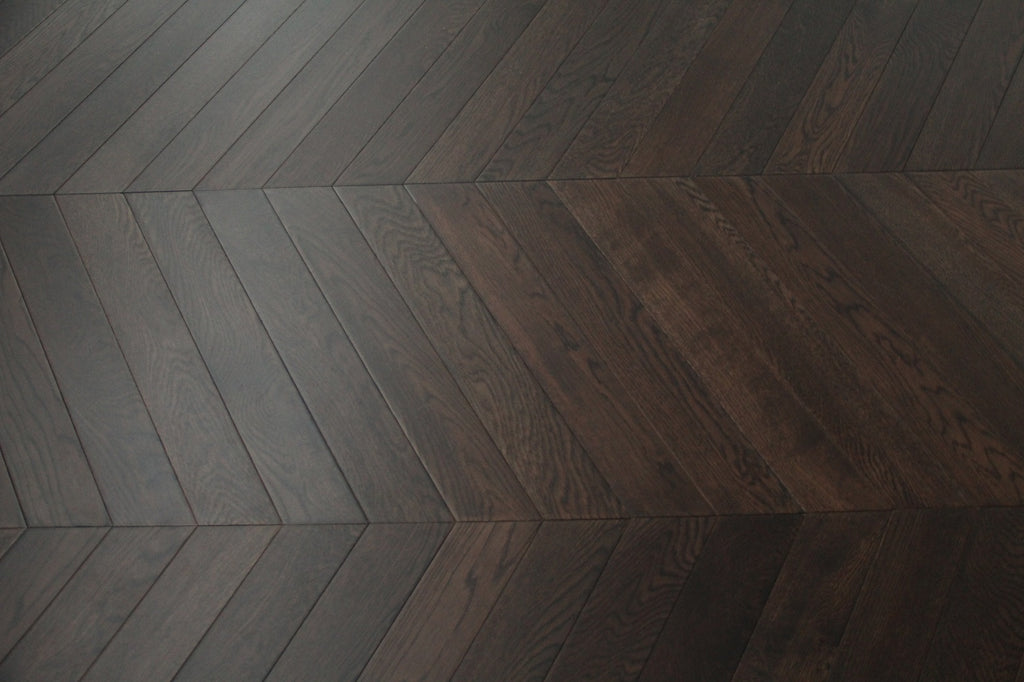 Dark Coffee Oak Chevron Engineered Flooring 600x90x18/4mm BSR1807